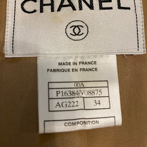 100% authentic Chanel vintage cashmere jacket - Picture 8 of 16